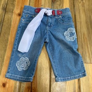 GUESS Baby  jean capris